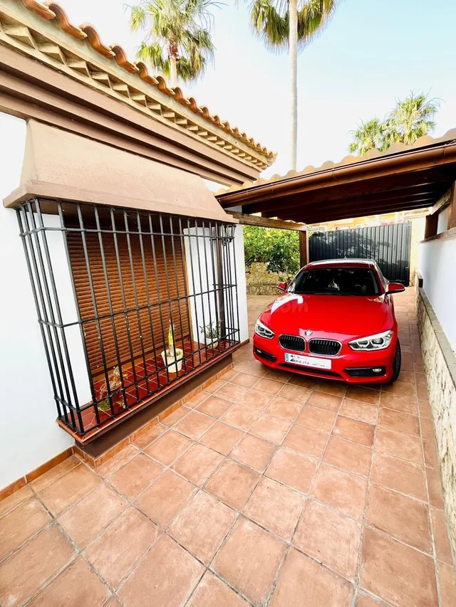 Chalet con piscina en Getares — 3