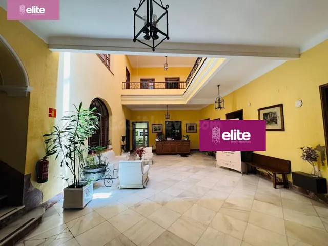 MAGNIFICA CASA EN EL CENTRO DE JEREZ - foto 2