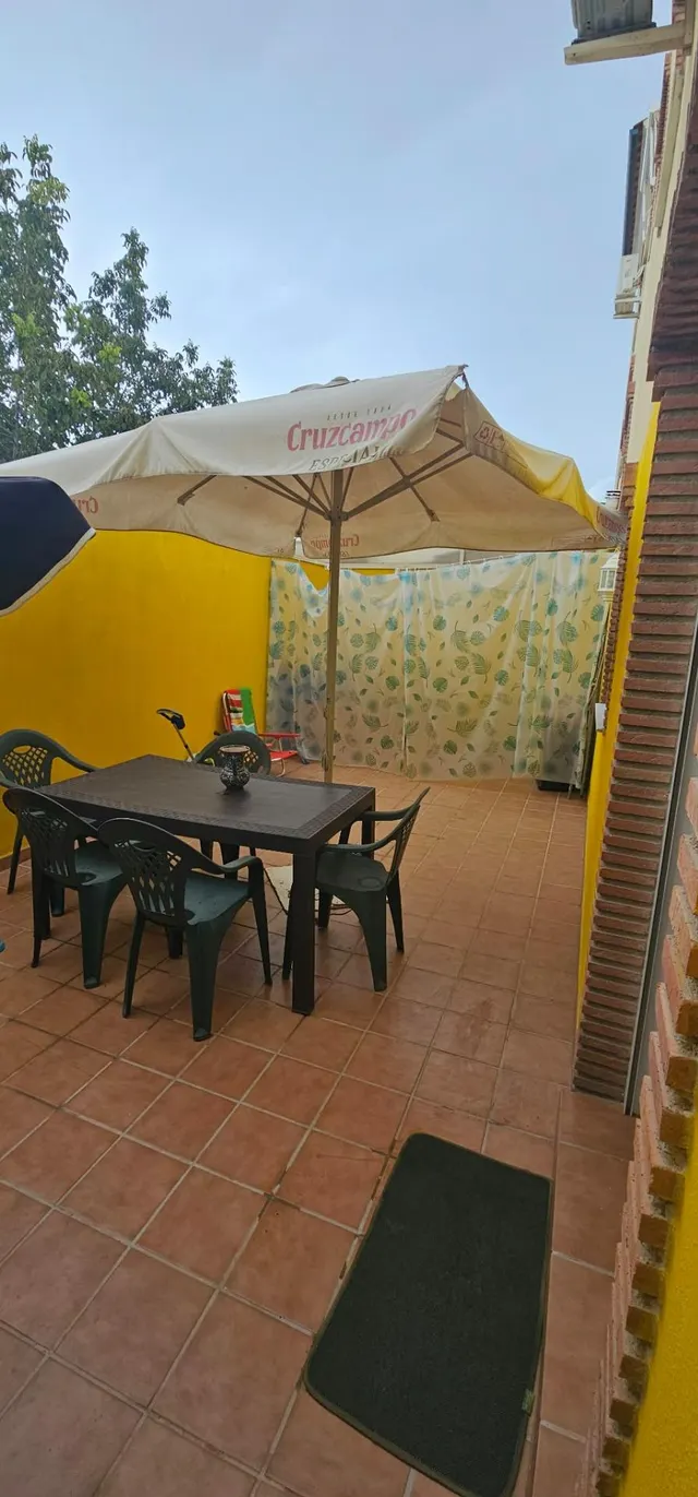 Piso en Maracena — 35