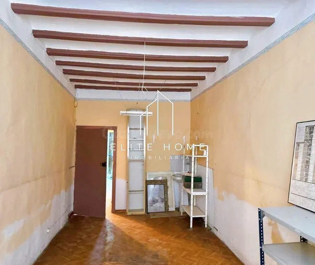 CASA URBANA EN BUEN ESTADO IDEAL TANTO PARA USO RESIDENCIAL  - foto 5