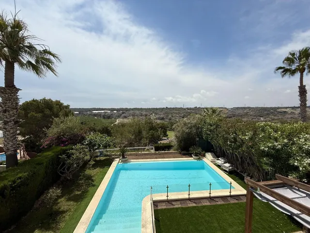 Villa 4 habitaciones 137m² en venta - Las Ramblas — 4