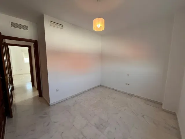 Bonito pareado en Espartinas — 30