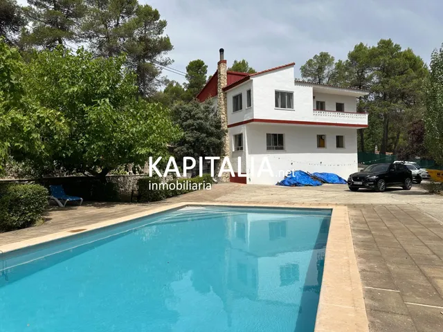 CHALET A LA VENTA EN BOCAIRENT - foto 2