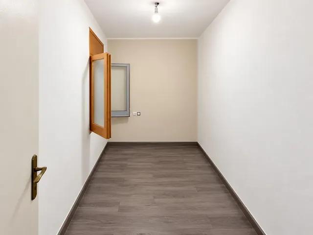 ¡ubicación privilegiada! fantástico piso junto al mercado segarra en Santa Coloma de gramenet — 7