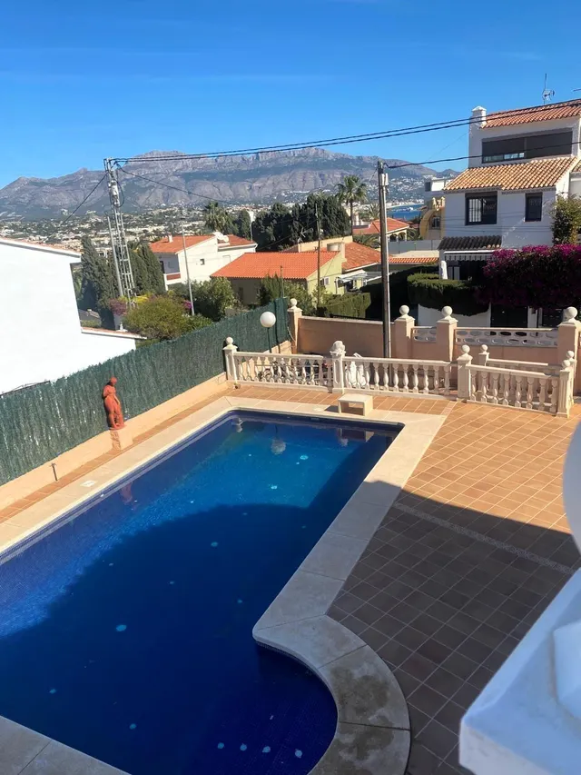 SE VENDE VILLA EN ALBIR DIVIDIDA EN DOS VIVIENDAS INDEPENDIENTES CON PISCINA PROPIA! — 23