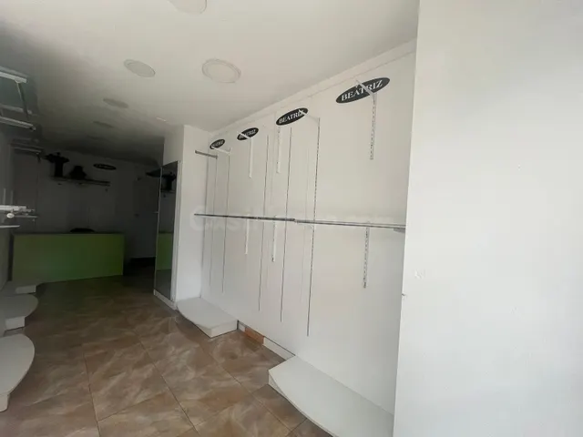 ¡EXCELENTE LOCAL EN VENTA O ALQUILER EN PLENO CENTRO DE CÁCE - foto 4
