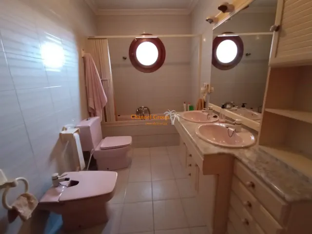 CASA DE CAMPO EN PARCELA CON PISCINA — 8