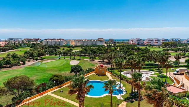 Excepcional ático dúplex en el Residencial Los Pelicanos, ub - foto 2