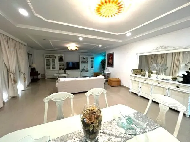 Villa Leman de lujo — 15