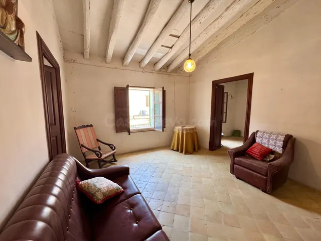 ATENCION.-CASA DE PUEBLO TÍPICA MALLORQUINA PARA REFORMAR EN - foto 2