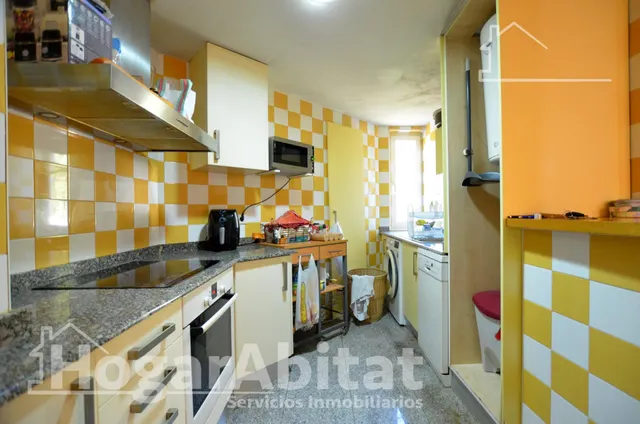 Exterior con balcón, garaje y trastero — 8