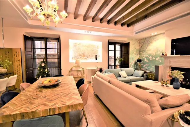 PISO EN VENTA CON PLAZA DE GARAJE JUNTO A LA CATEDRAL — 7