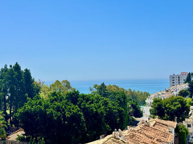 MAGNIFICO ADOSADO EN TORREQUEBRADA BENALMADENA COSTA — 20