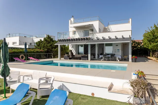 MARAVILLOSO CHALET CON LT Y VISTAS MAR — 6