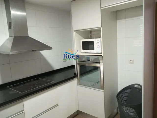UBICADO EN ENTORNO RESIDENCIAL Y ZONA RELAJADA DE FÁCIL Y CÓMODO ACCESO — 8