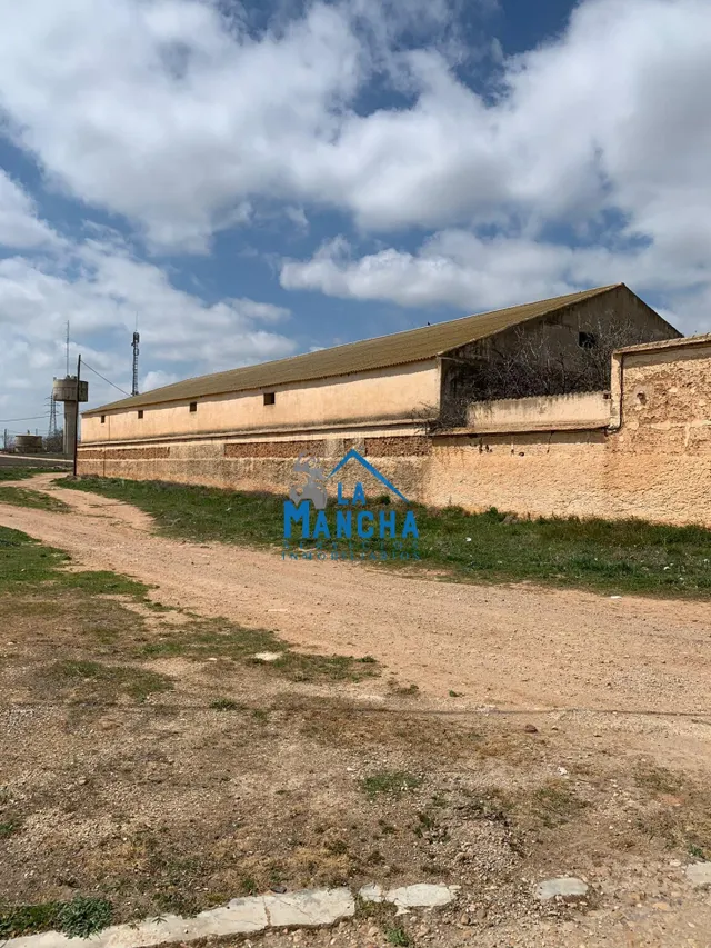 INMOBILIARIA LA MANCHA VENDE TERRENO/PARCELA EN LA GINETA