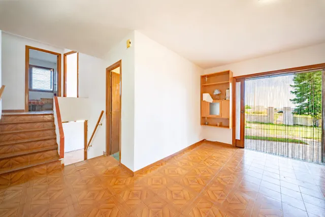 Chalet en primera línea de playa en torrenostra: una oportunidad para crear tu hogar junto al mar — 38