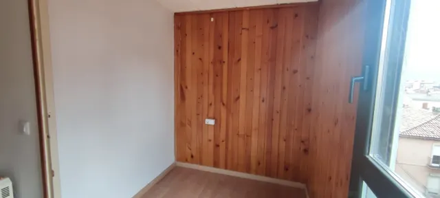 Piso de alquiler en el centro de Súria – 3 habitaciones y balcón — 8
