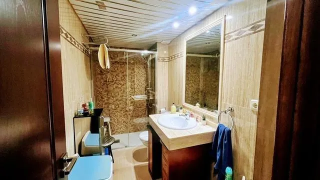 Magnífico piso en Huerta la Reina. CUATRO DORMITORIOS. DOS BAÑOS. Hace Esquina! — 18