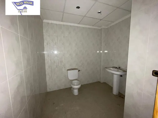 VENTA/ALQUILER LOCAL EN EL CENTRO DE ALBACTE — 5