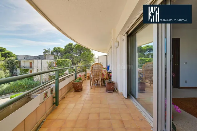 APARTAMENTO EN L'ESTARTIT — 2