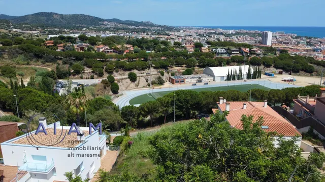 Parcela para construïr una casa de 680m2 con vistas al mar — 14