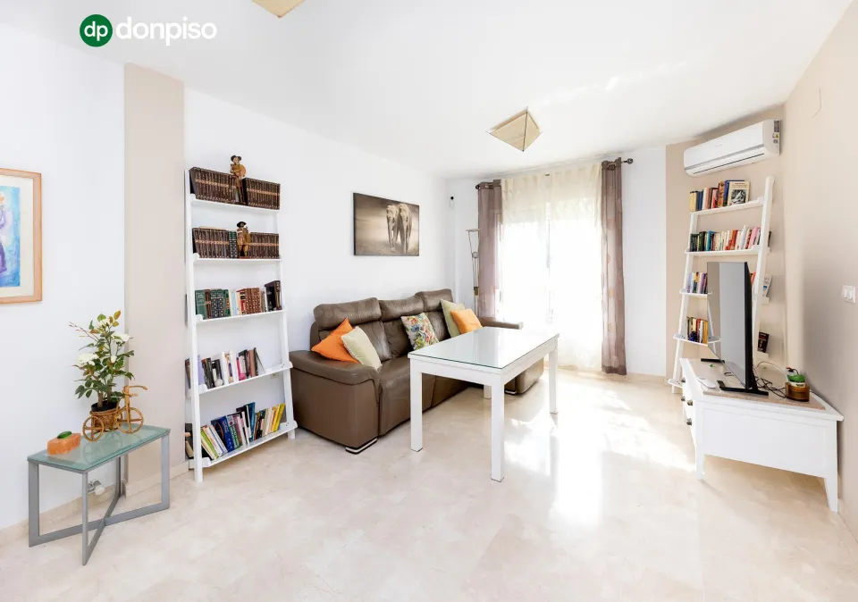 Vivienda unifamiliar reformada en Alhendín