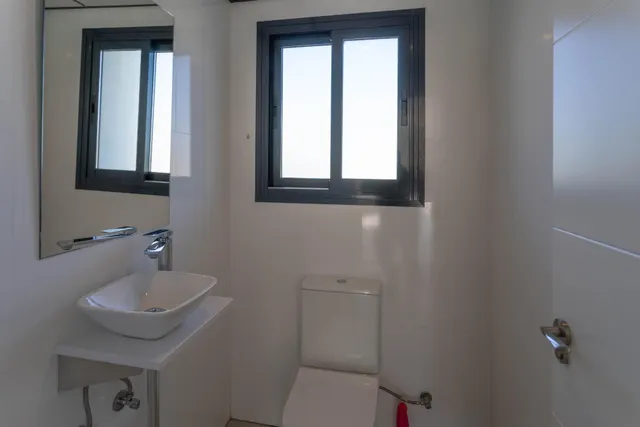 Chalet pareado con garaje, piscina y jardin — 13