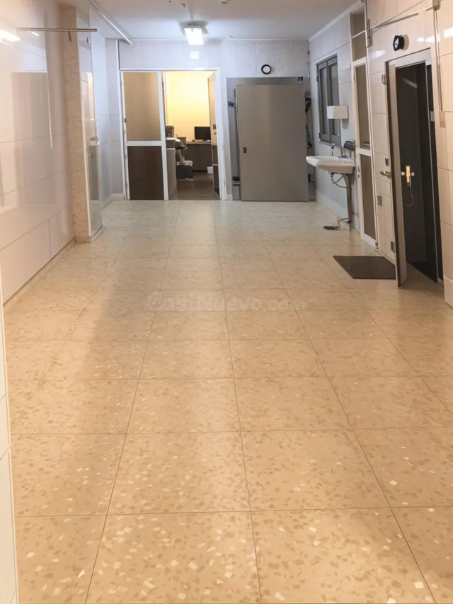 LOCAL COMERCIAL CENTRICO IGNIFUGADO EN SANTA COLOMA DE GRAMA - foto 4
