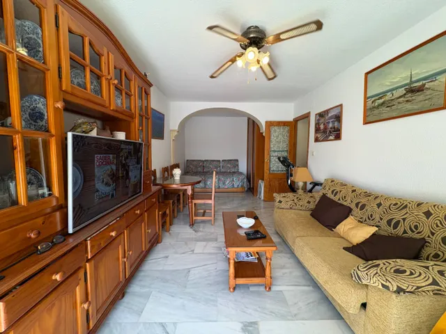 Encantador Apartamento en Primera Línea de Playa en Salobreña — 6