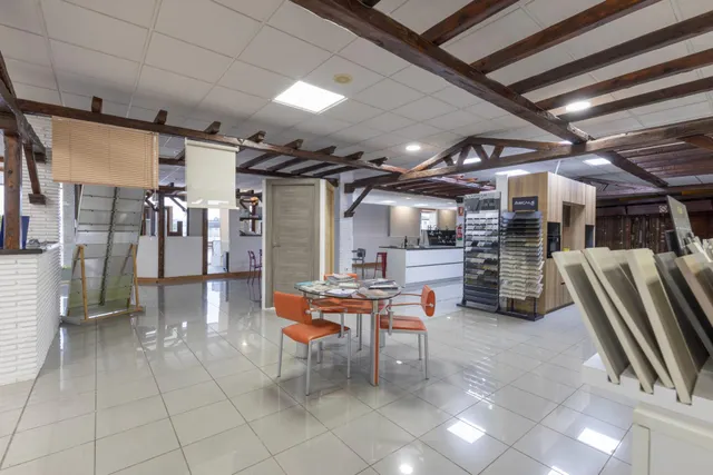 Venta Instalaciones Comerciales — 11
