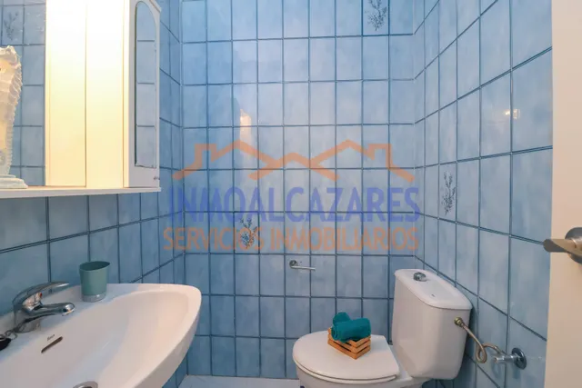 ESPECTACULAR DUPLEX DE  3 DORMITORIOS Y 2 BAÑOS, EN PRIMERA LÍNEA DE PLAYA CON VISTAS AL MAR EN LOS NAREJOS, LOS ALCAZARES, MURCIA. — 18