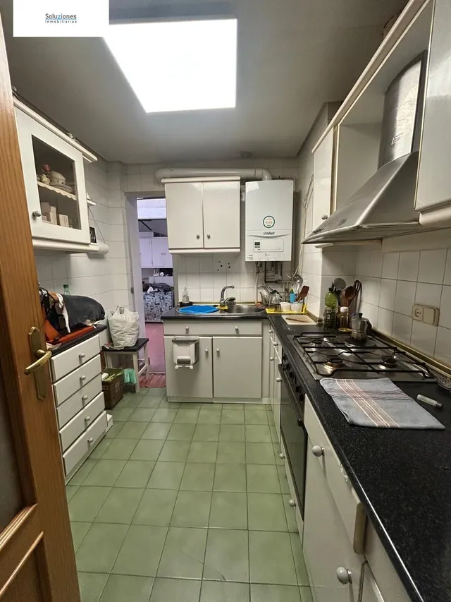 Amplio Piso con Garaje en el Corazón de Albacete, Zona Centro-Villacerrada — 2