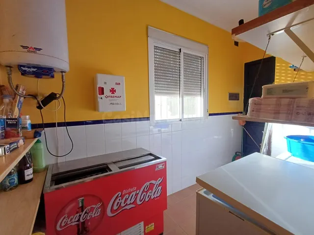 Exclusiva parcela con chalet independiente en Urbanización L - foto 5