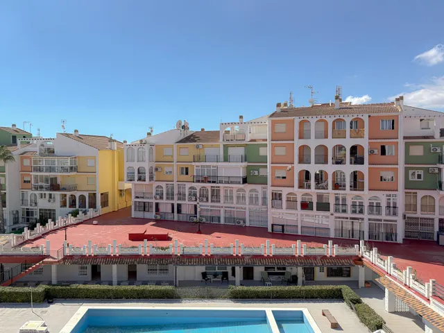 La Veleta! Espectacular apartamento con increíble diseño y Licencia turística+ Amplia terraza con vistas panorámicas y laterales al mar (250 mts playa) — 22