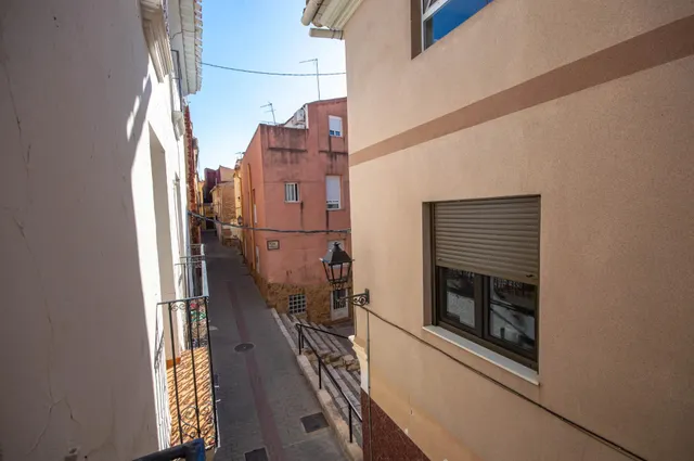 Casa independiente en calle Mayor 268 m2 en el corazón del casco antiguo de Petrer — 7