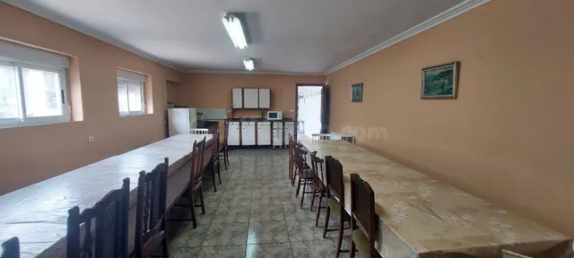 Amplia Casa con Terreno en Posada del Bierzo por solo 82.900 - foto 2