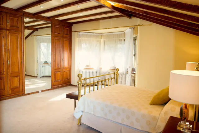 Urbis te ofrece un exclusivo chalet en venta en Salamanca. — 37