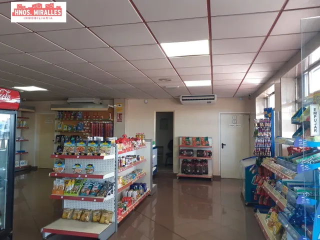 GASOLINERA CON PARCELA, CASA  RESTAURANTE EN MONFORTE DEL CID — 31