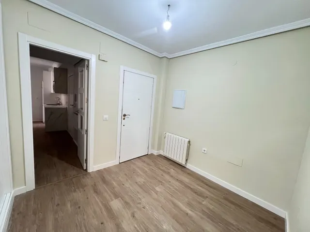 Piso recién reformado con garaje en el centro de Cáceres — 37