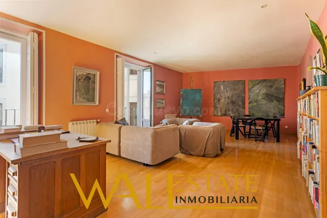 VENTA DE PISO JUNTO A LA PLAZA MAYOR - foto 3