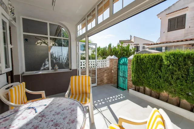 Oportunidad en comunidad cerrada, Bungalow en planta baja! — 2