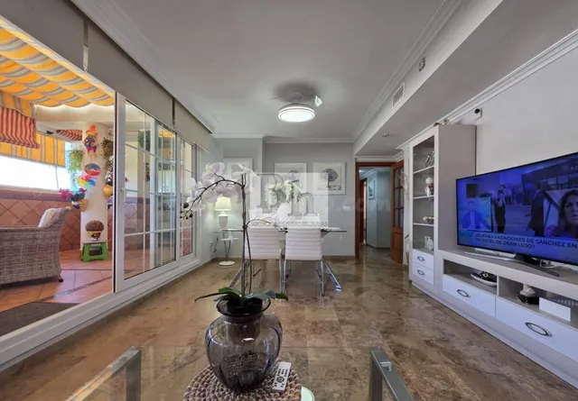 SE VENDE ÁTICO EN POLÍGONO SANTA BÁRBARA - foto 4