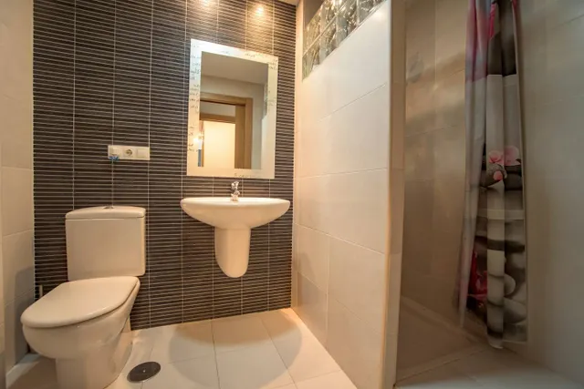 Piso en C/ Santos  A. Ochandategui 17, Buztintxuri, Pamplona — 23
