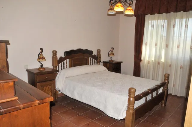 Casa de alquiler con jardin en torredondo — 12