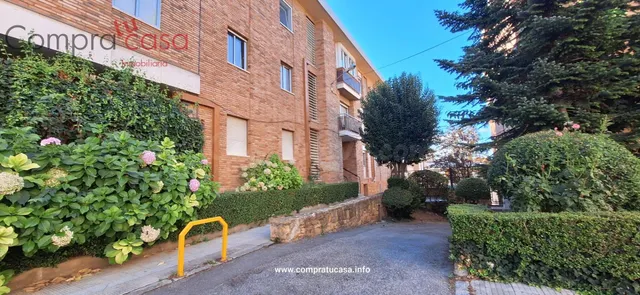 ALQUILER PISO SAN CARLOS BORROMEO AMUEBLADO.-