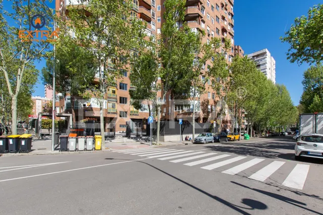 ESPECTACULAR LOCAL COMERCIAL con RENTABILIDAD del 6% en Prosperidad — 5