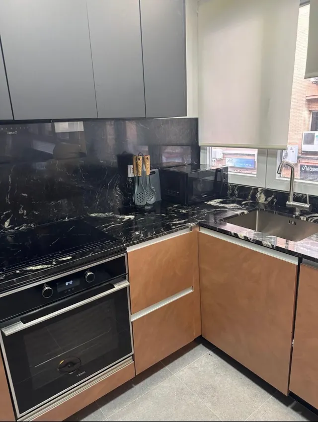 ALQUILER DE EXCELENTE VIVIENDA AMUEBLADA ZONA SANTO DOMINGO AL LADO DE RENFE — 7