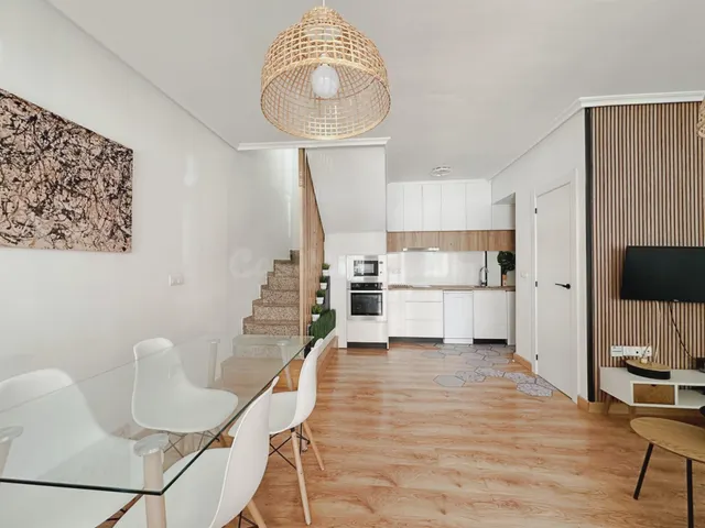 Adosado a tan solo 1 minuto de la Zenia Boulevard en Orihuela Costa — 5