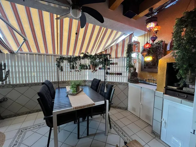 GRAN ÁTICO EN TORREVIEJA, 3 HZB, 2 BAÑOS — 26